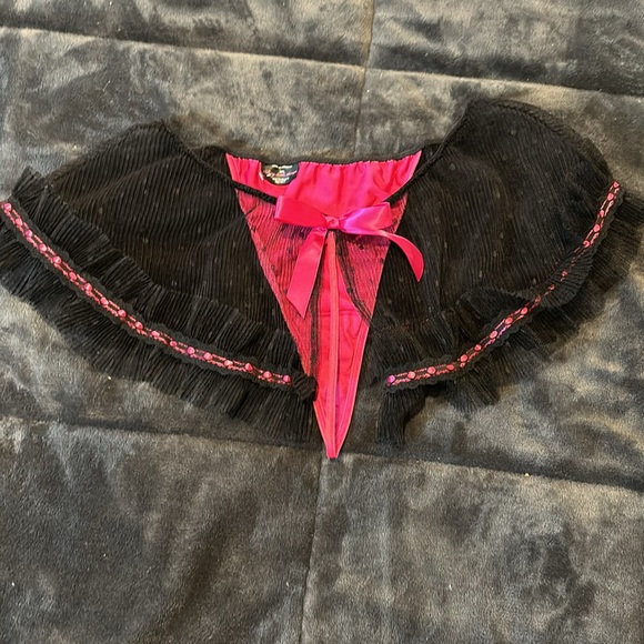 Vintage Sexy Little Things - Picture 2 of 3